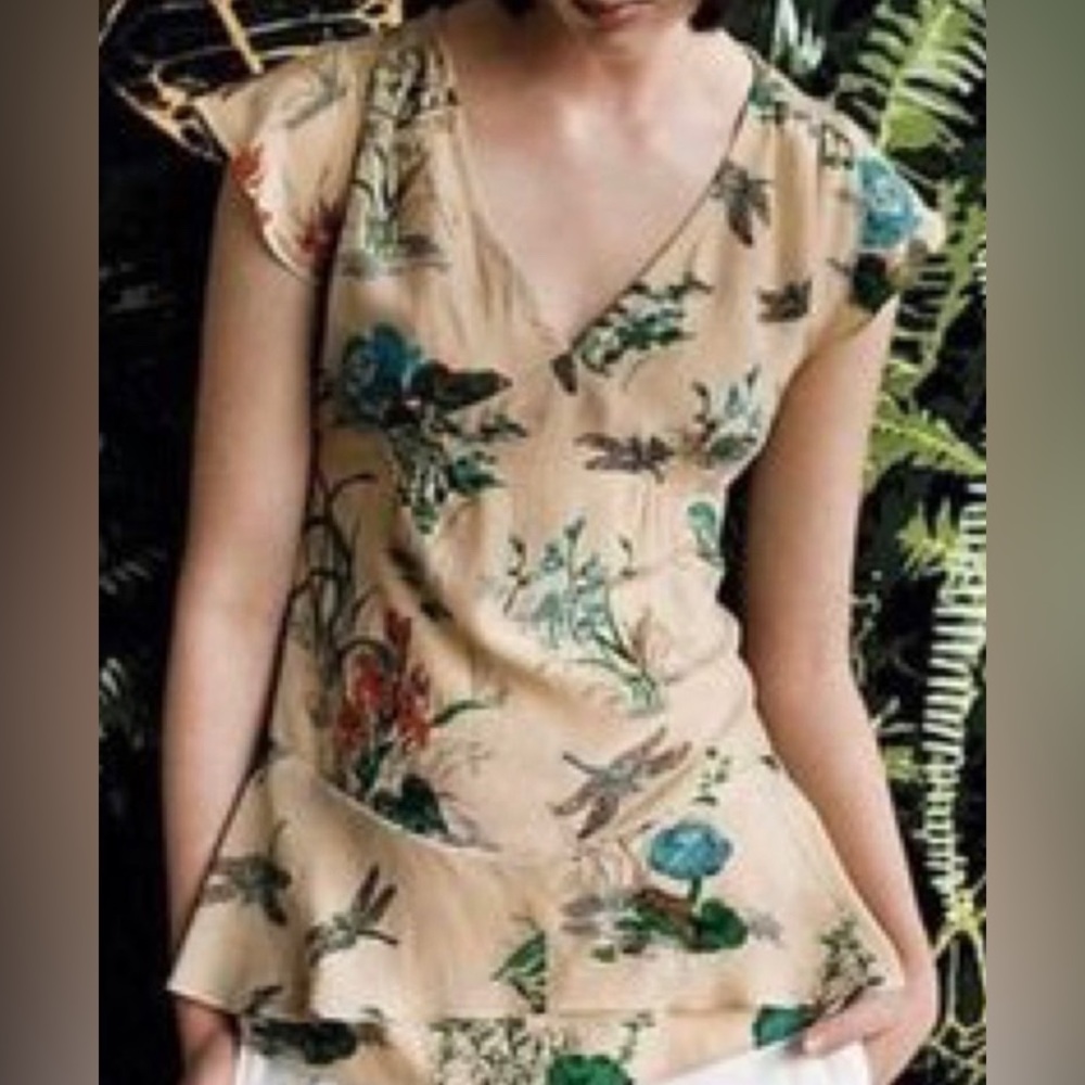 Anthropologie Floral Silk Blouse | Size 6 | V-Neck Flutter Sleeve Cream Top - Picture 4 of 10